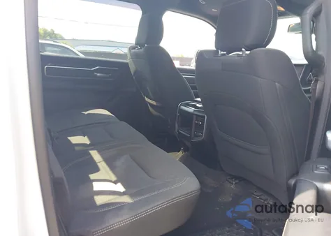 2019 Ram 1500 Big Horn/Lone Star из США, поврежденный, VIN 1C6RREFT5KN600876